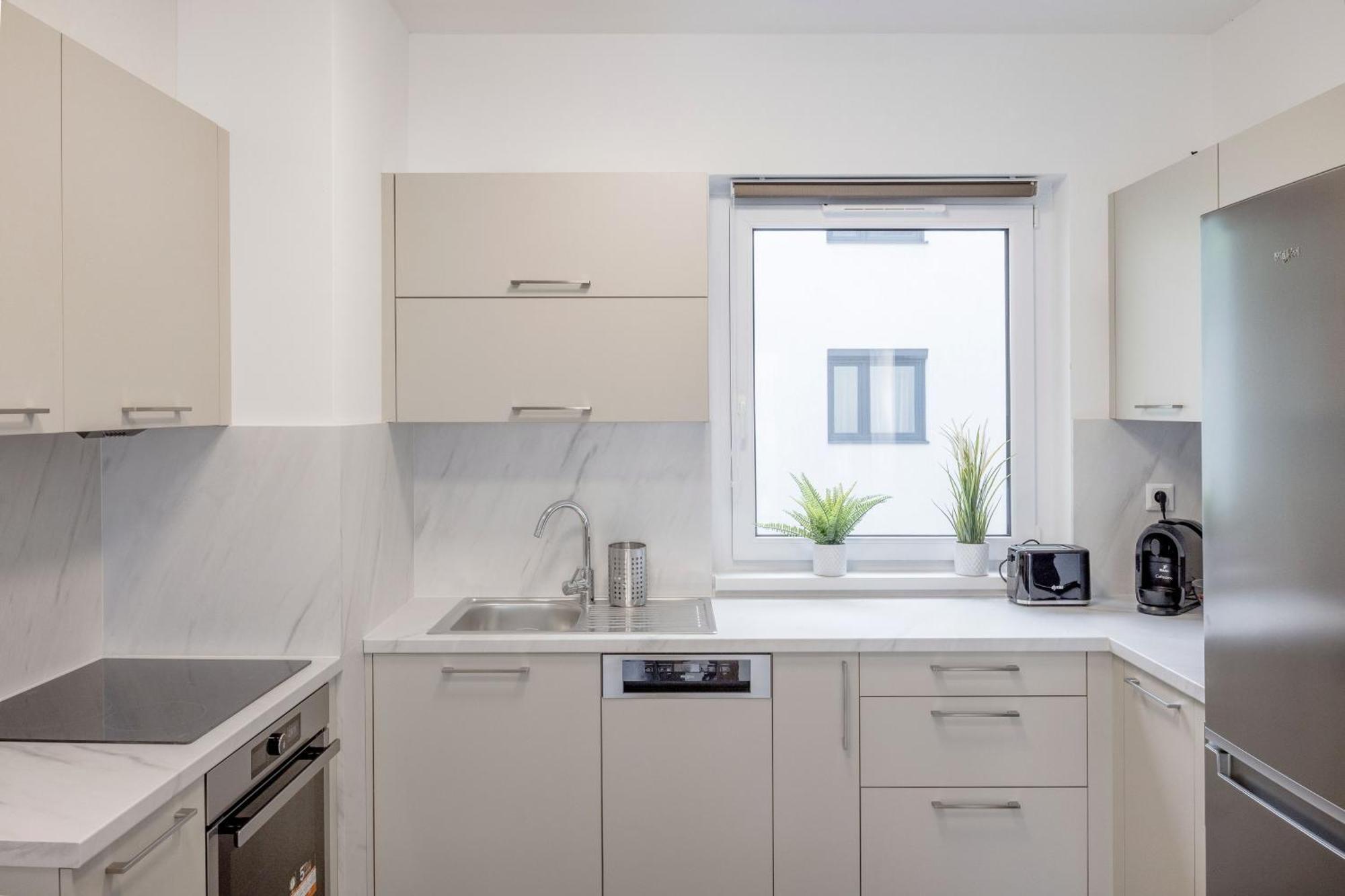 Apartament Bb - 2br With Parking Close To Centre *
