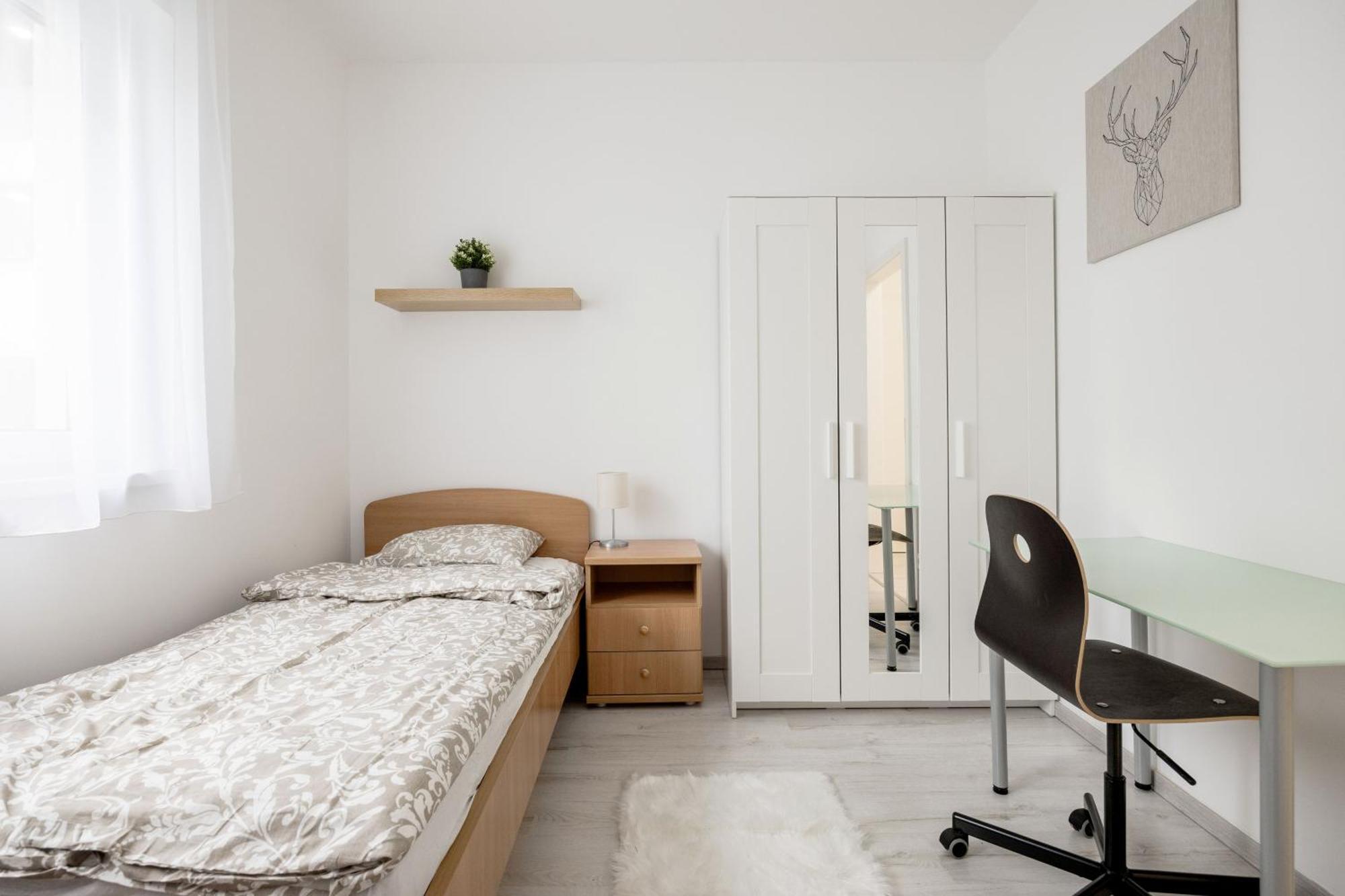 Bb - 2br With Parking Close To Centre * Budapeszt