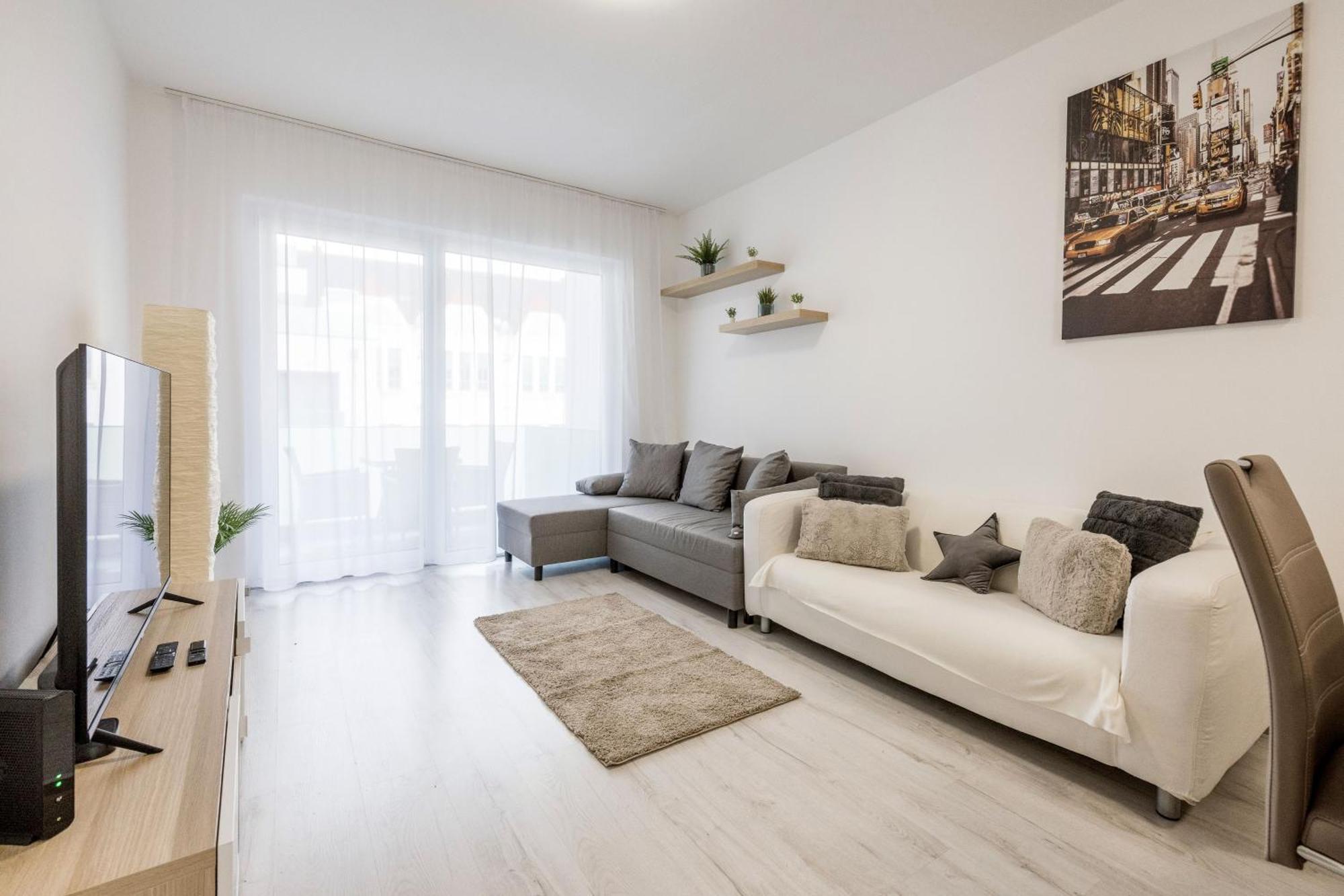 Bb - 2br With Parking Close To Centre * Budapeszt